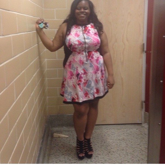 Black open toe platform wedges - Picture 6 of 6